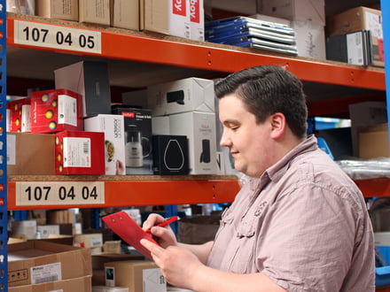 Philipp, employé à l'entrepôt Connox