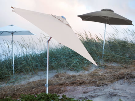 Les variations du parasol Elba de Jan Kurtz