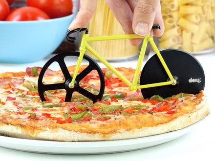 Roulette à pizza Fixie de Doiy