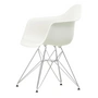 Vitra - Eames Plastic Armchair DAR, chromé / blanc (patins en feutre noir)