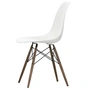 Vitra - Chaise Eames Plastic Side DSW (H 43 cm), érable foncé / blanc, patins feutre noirs (sols durs)