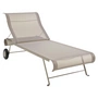 Fermob - Dune chaise longue, noix de muscade