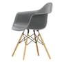 Vitra - Fauteuil en plastique Eames DAW, érable jaunâtre / gris granit (feutre glider blanc)