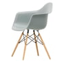 Vitra - Fauteuil en plastique Eames DAW, Frêne miel / gris clair (feutre blanc planeur)