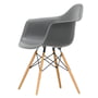 Vitra - Fauteuil en plastique Eames DAW, Frêne miel / gris granit (feutre blanc)