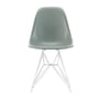 Vitra - Chaise d'appoint eames en fibre de verre dsr, blanche / eames vert mousse de mer (patins en feutre blanc)