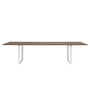 Muuto - 70/70 Table de repas, 295 x 108 cm, chêne fumé / blanc