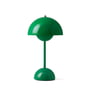 & Tradition - Flowerpot Lampe de table rechargeable VP9 avec câble de recharge magnétique, brillant, vert signal