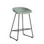 HAY - About A Stool AAS 38 Tabouret de bar H 76, noir / fall green 2. 0 (patins en plastique)