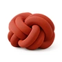Design House Stockholm - Knot coussin, rouge orangé