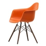 Vitra - Eames Plastic Armchair DAW RE, érable foncé / orange rouille (patins en feutre basic dark)