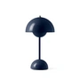 & Tradition - Flowerpot Lampe de table rechargeable VP9 avec câble de recharge magnétique, brillant, bleu acier
