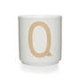Design Letters - Tasse en porcelaine AJ Q, beige / blanc