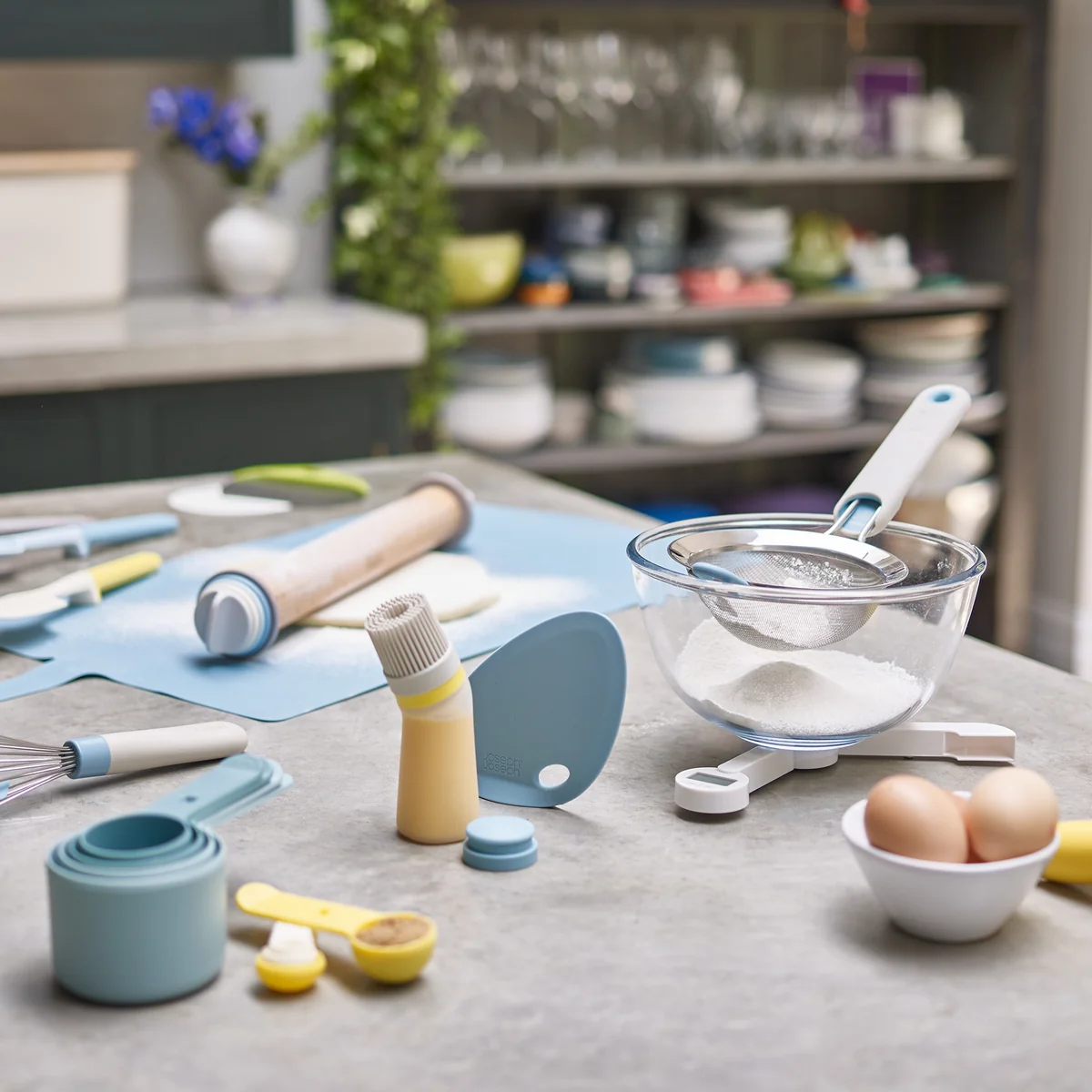 Ustensiles de Joseph Joseph pour la cuisson