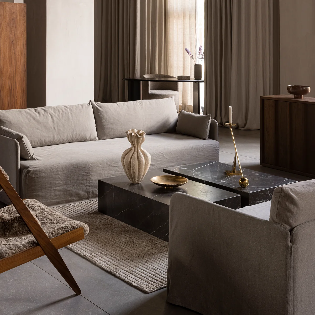 Chandeliers Interconnect et Plinth de Audo