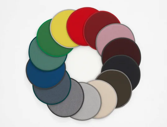 Vous trouverez des coussins et bien d'autres choses encore ici ...