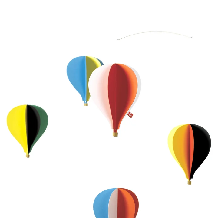 Un mobile coloré pour les enfants