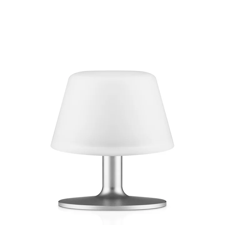 La lampe de table SunLight de Eva Solo est résistante au gel