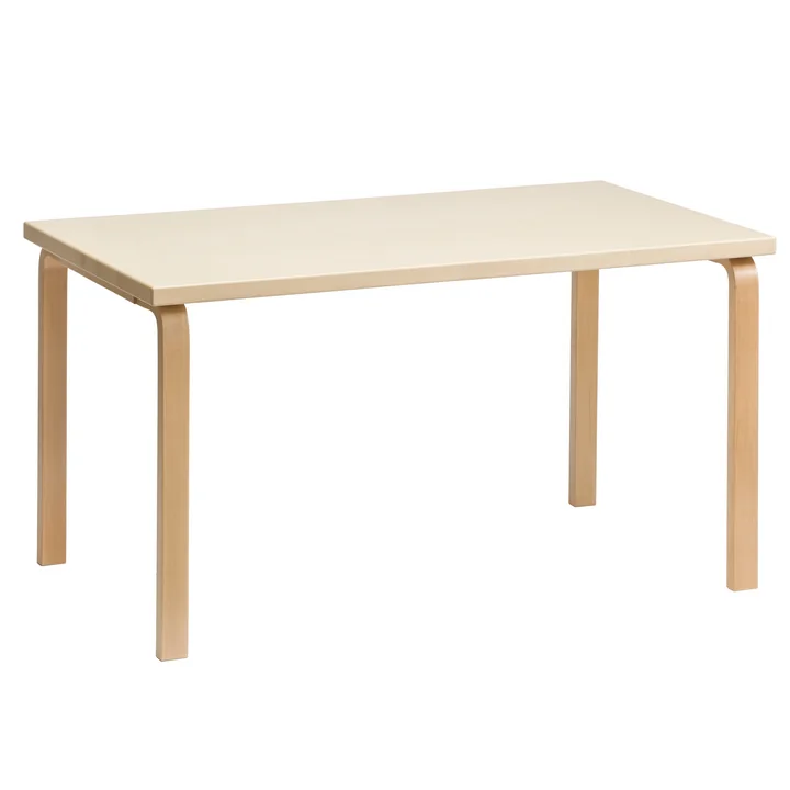 La table 81A d'Artek en placage bouleau