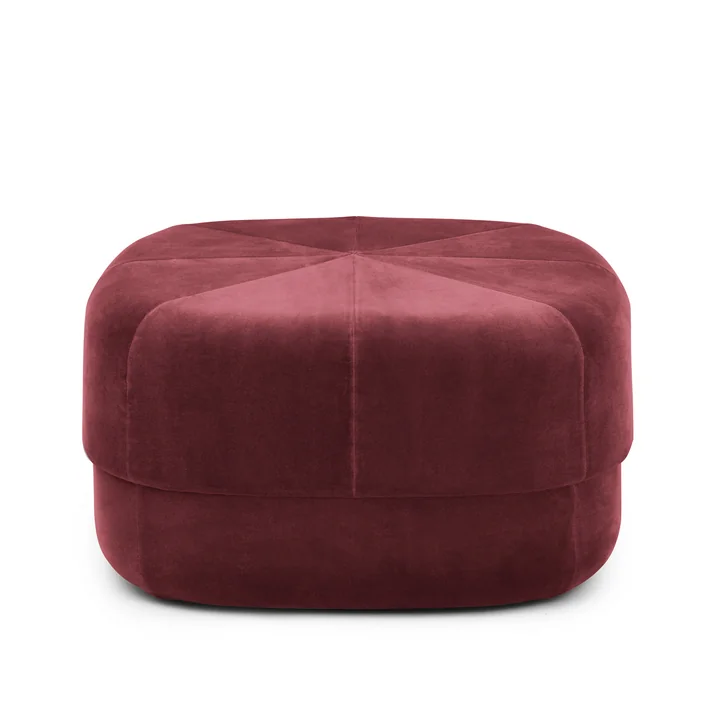 Circus Pouf en grand de Normann Copenhagen en cuir velours rouge foncé