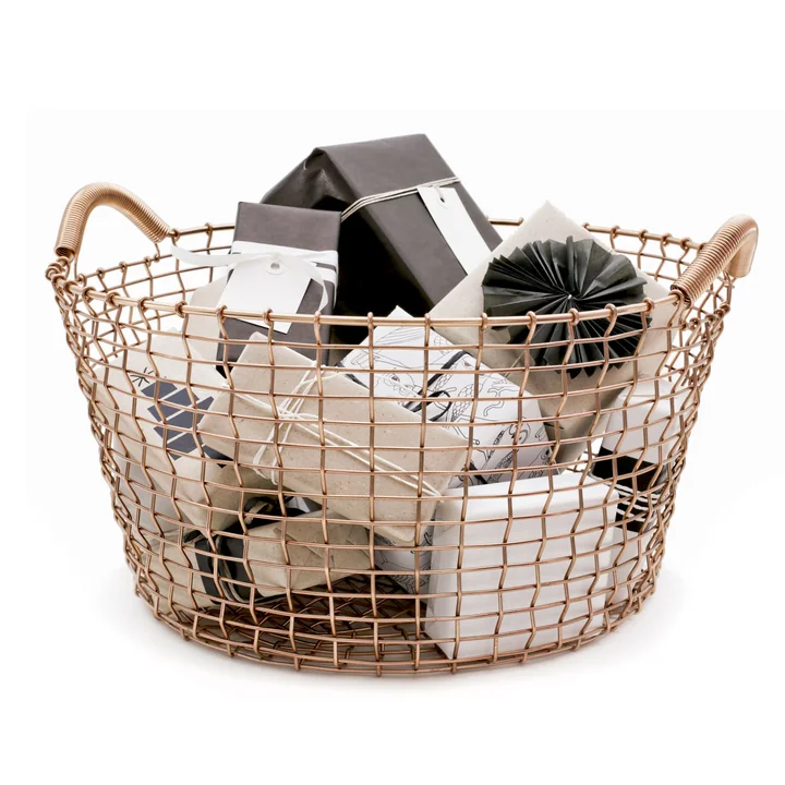 Corbeille en fil Classic 35 de Korbo en cuivre