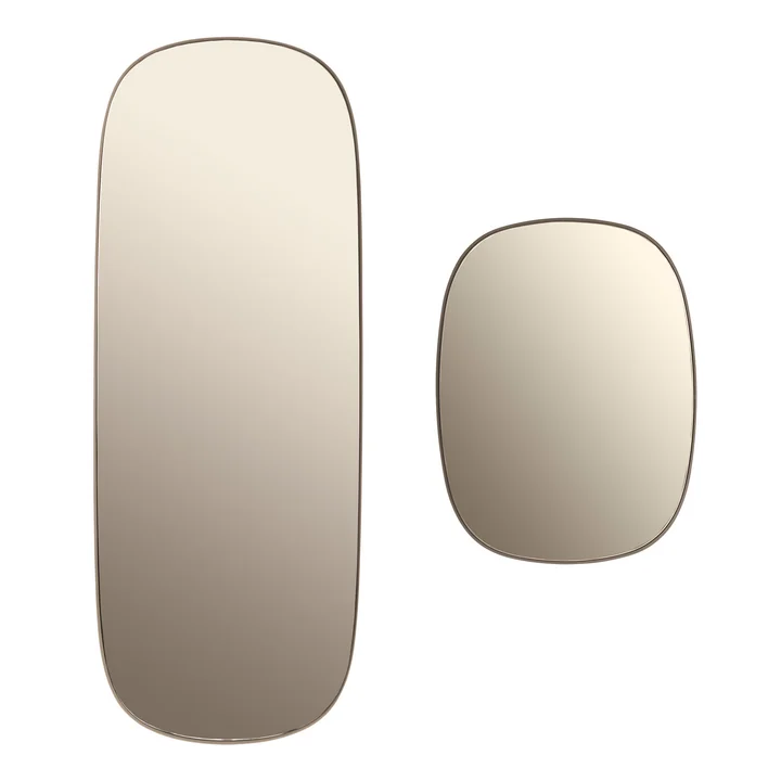 Le Framed Mirror en grand et petit dans le verre taupe
