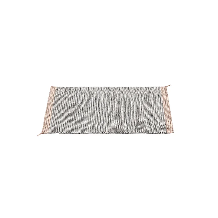 Le Ply Rug 85 x 140 cm en noir et blanc de Muuto