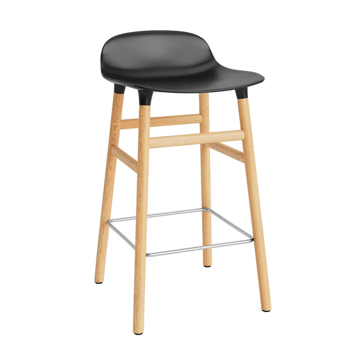 Form Tabouret de bar 65 cm, piètement chêne / noir par Normann Copenhagen