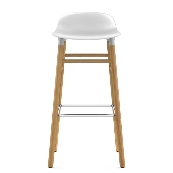 Le tabouret de bar Form 75 cm de Normann Copenhagen en chêne blanc