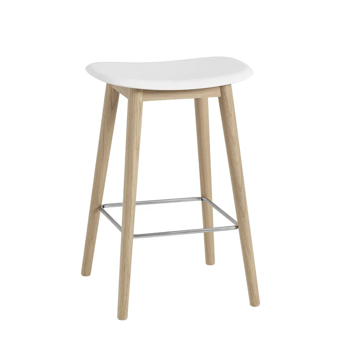 Tabouret de bar Fibre / Structure en bois H 65 par Muuto en chêne naturel / blanc