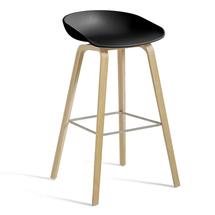 About A Stool AAS 32 H 85 cm par HAY en chêne mat laqué / acier inoxydable / noir