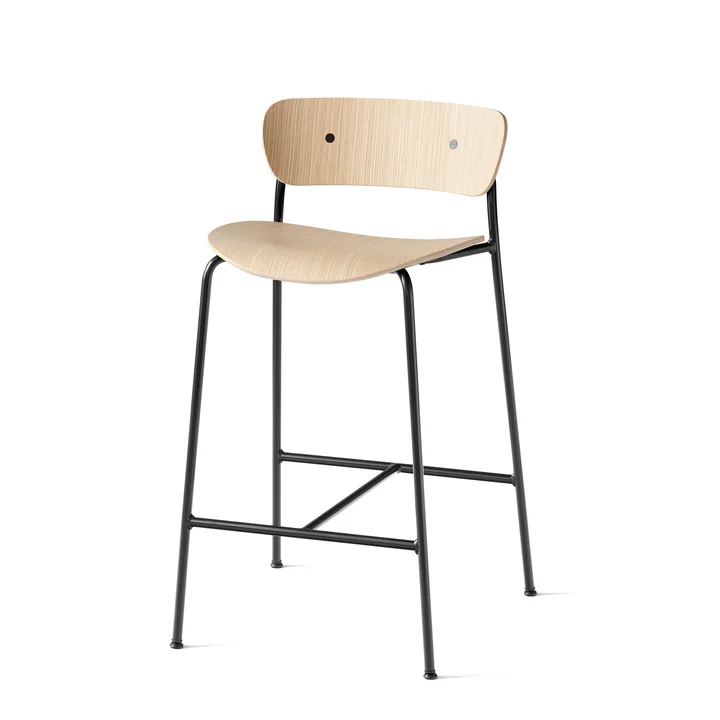 Pavilion Tabouret de bar AV7 de & tradition - H 85 cm, noir / chêne verni