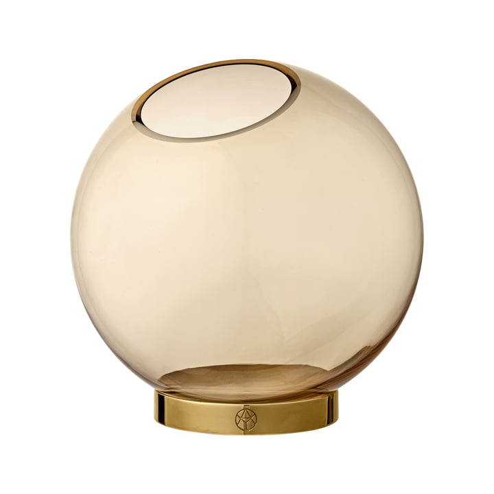 Globe Vase moyen, Ø 17 x H 17 cm en ambre / or de AYTM