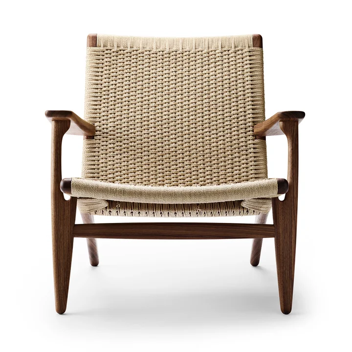 CH25 Fauteuil de Carl Hansen en noyer huilé / naturel
