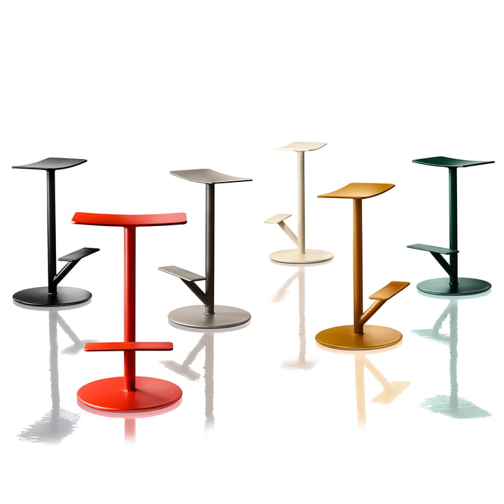 Tabouret de bar en séquoia de Magis en différentes couleurs