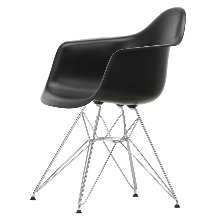 Eames Plastic Armchair DAR de Vitra en chromé / noir profond