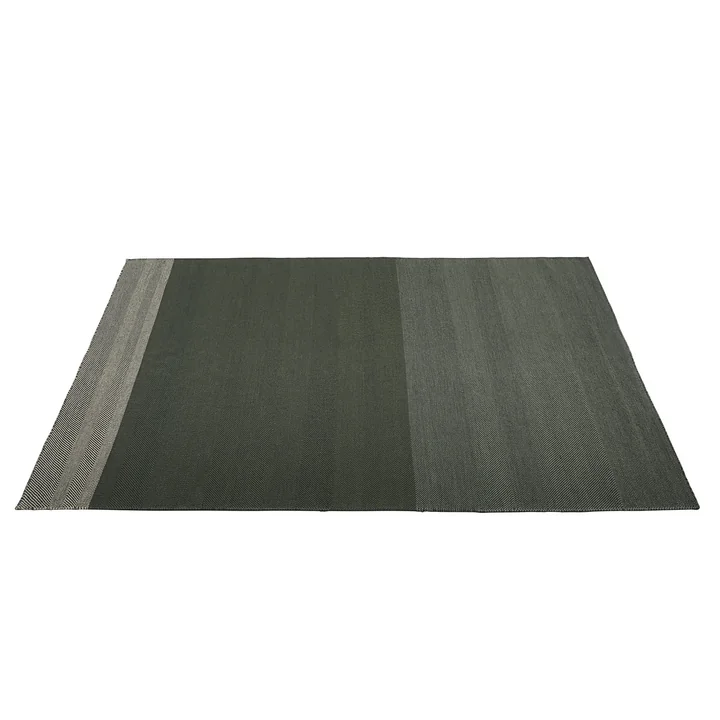 Varjo Tapis 200 x 300 cm de Muuto en vert foncé