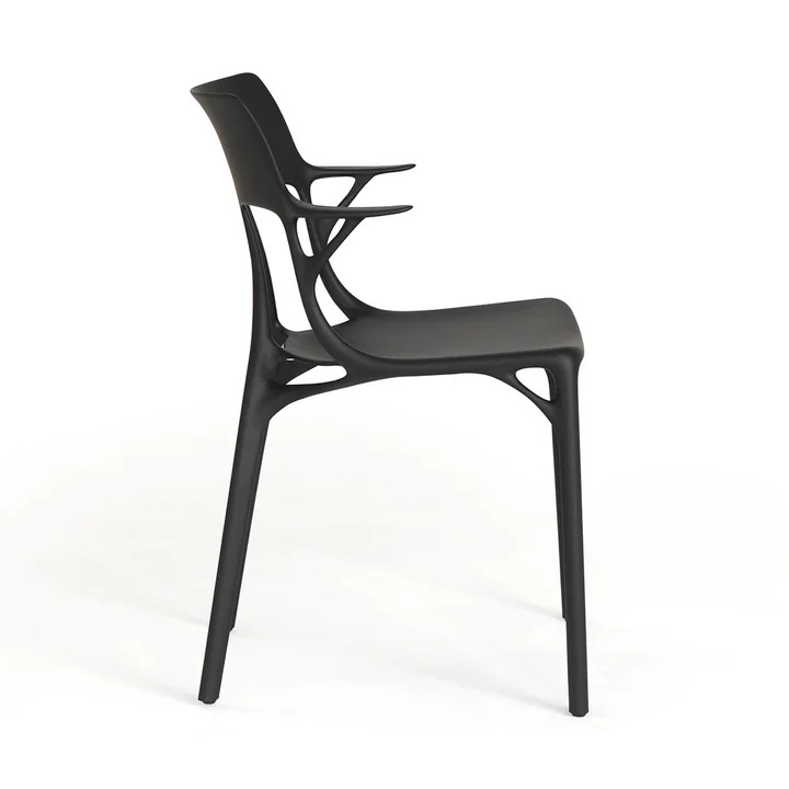 Chaise AI de Kartell en noir