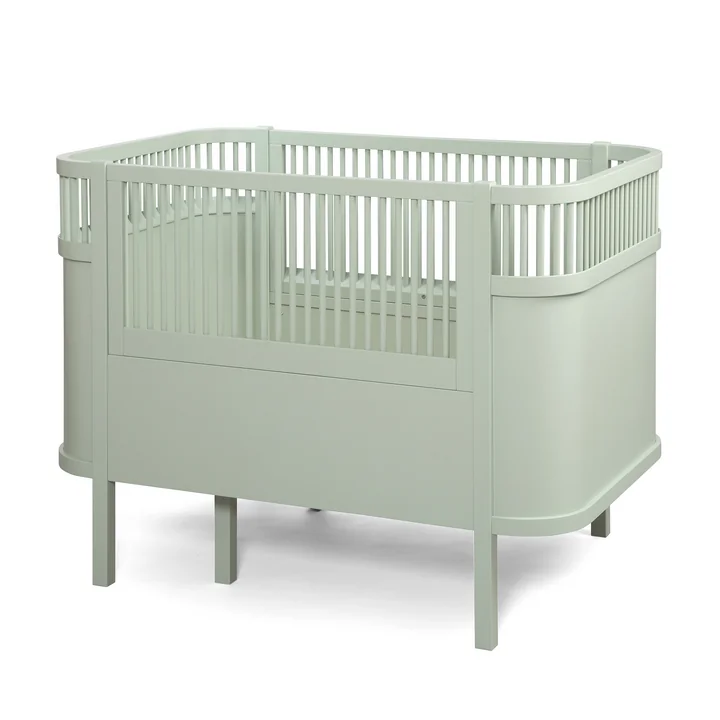 Le lit Sebra Baby & Junior de Sebra en mist green