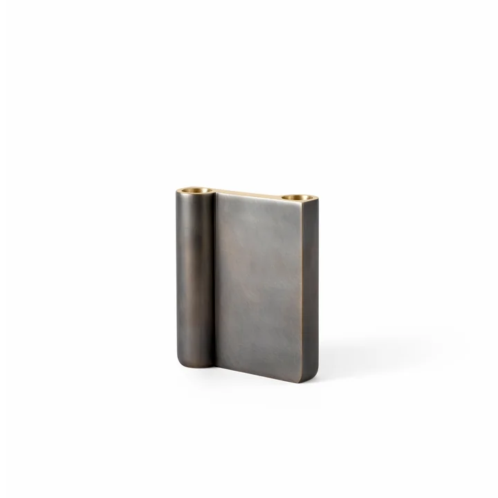 Le chandelier de taille moyenne Collect de & Tradition, en laiton bronzé