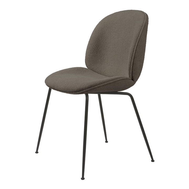Beetle Dining Chair (rembourré), noir mat / Light Bouclé (004) de Gubi
