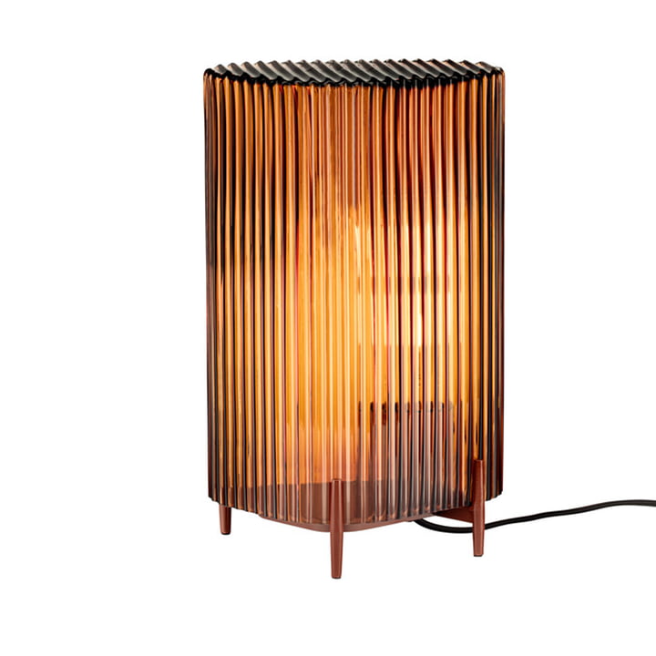 La lampe de table Putki de Iittala en cuivre
