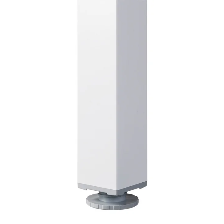 La table à rallonge Levante de Nardi est dotée de pieds réglables en hauteur.