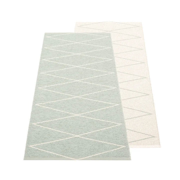 Le tapis réversible Max de Pappelina , 70 x 160 cm, sage / vanilla