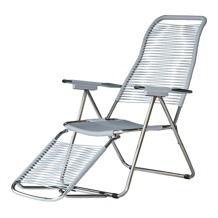 La chaise longue Spaghetti de Fiam, structure aluminium / toile grise
