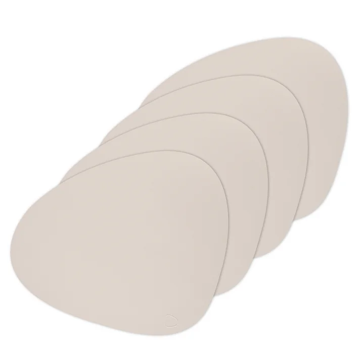 Set de table Curve L en Nupo soft nude (ensemble de 4) de Lind DNA