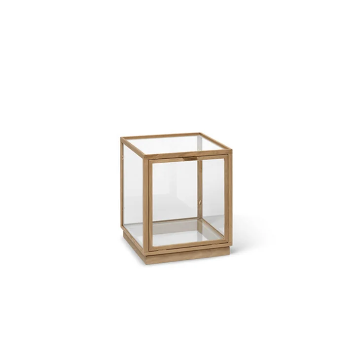 Miru Vitrine Montre de Ferm Living en chêne naturel