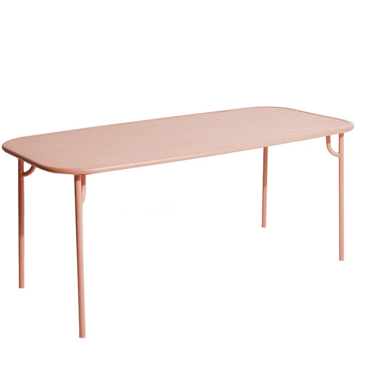 La table Week-End de Petite Friture , 180 x 85 cm / blush