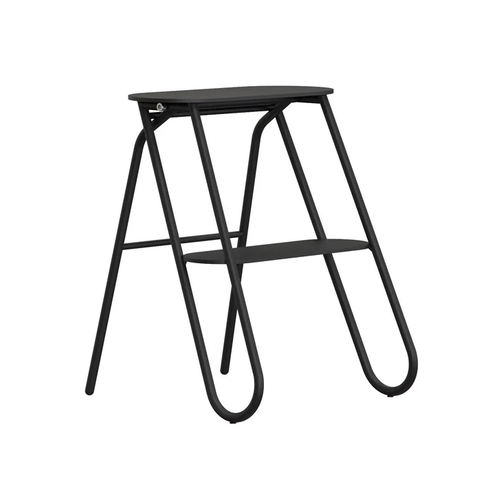 Le tabouret marchepied pliant Bukto de Frost , petit, H 46 cm, noir