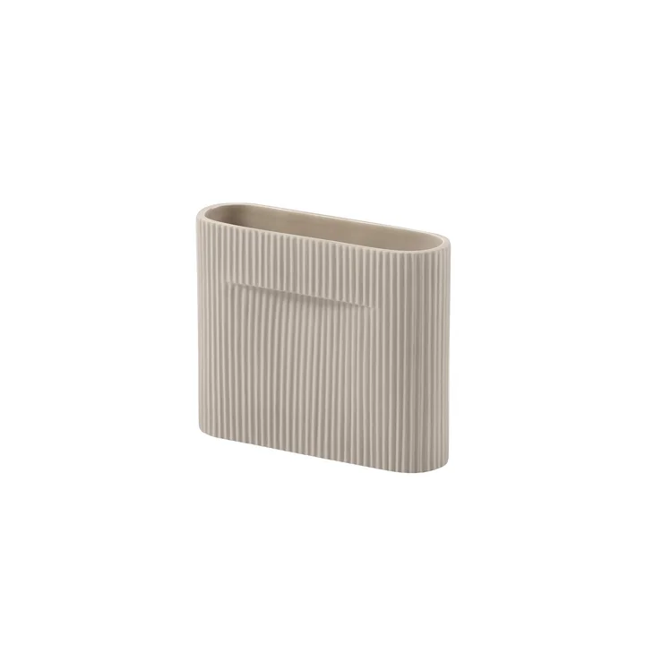 Ridge Vase H 16,5 cm de Muuto en beige